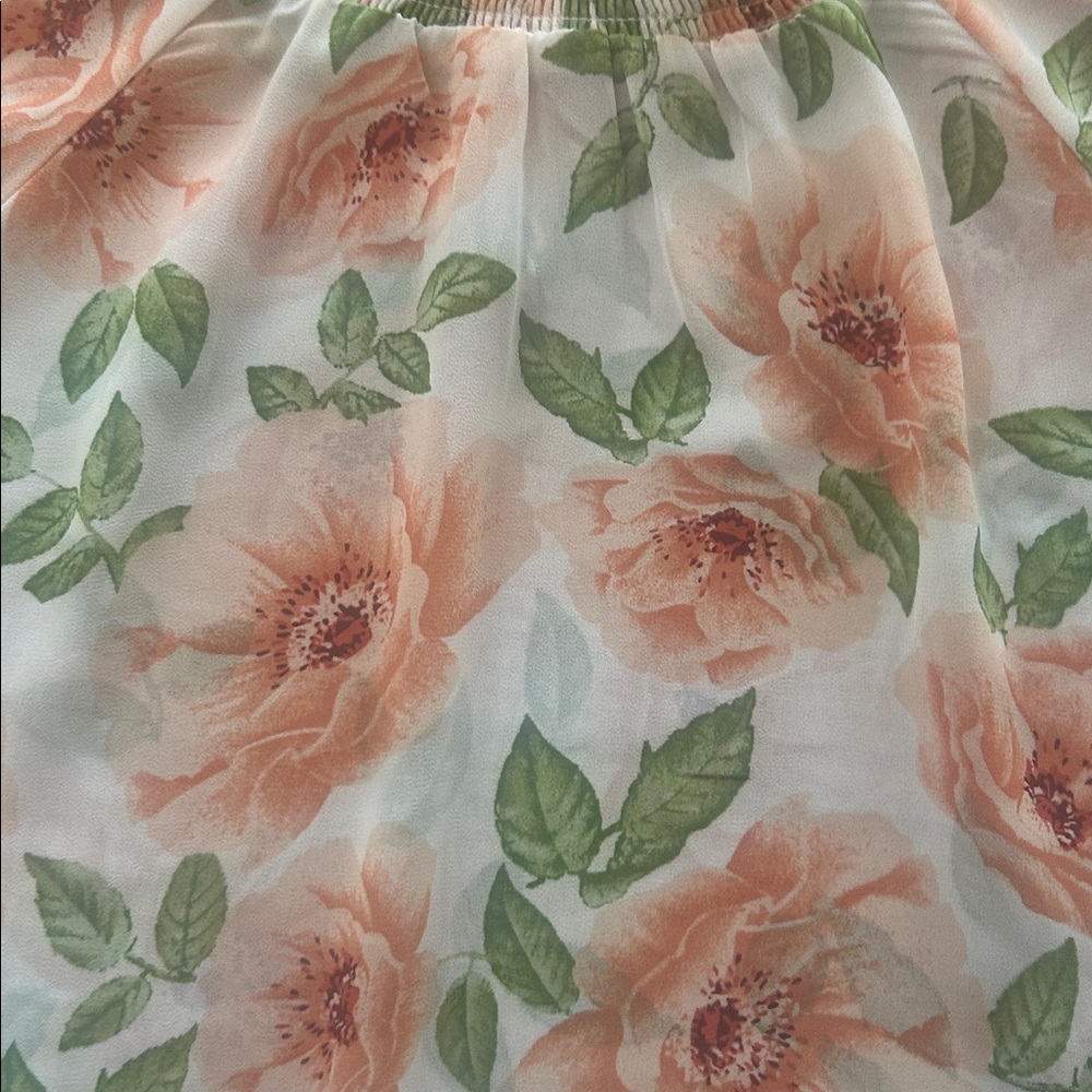 Forever 21 Contemporary Peach and White Floral Top Size Small - Picture 3 of 10